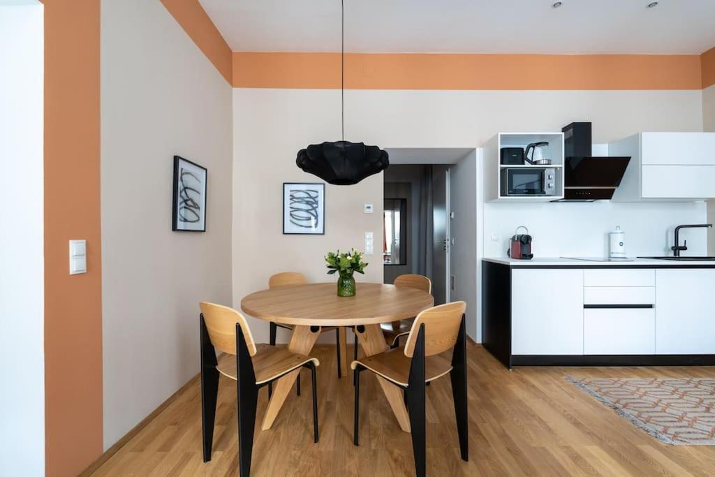 Artful 1Br Suite, City Nearby By Hm Viyana Dış mekan fotoğraf